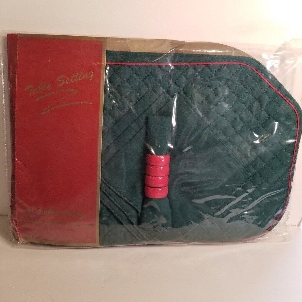 Vintage 90s Christmas Holiday Placemats Napkins Rings Tableware Quilted Set 16